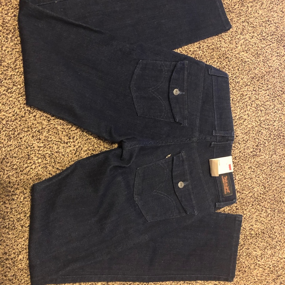 NWT Levi’s Dark Wash Skinny